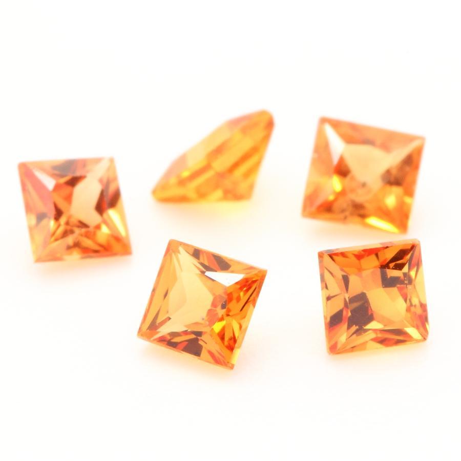 Saphir Jaune - ABIJOUX - Carré - IF-VVS1 - 0.06 cts - Ceylan