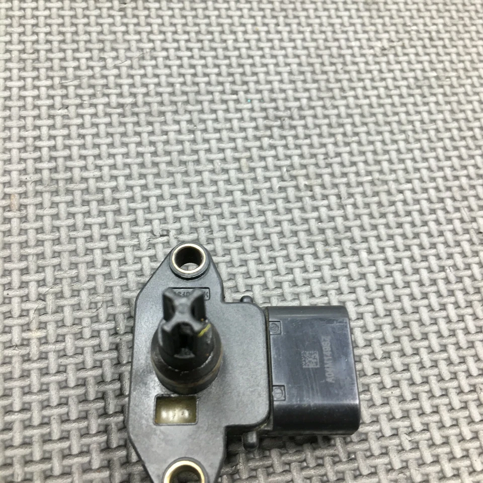 Датчик абсолютного давления впускного коллектора двигателя 06–09 Land Rover LR3 4,4 л изготовитель оборудования - Изображение 4 из 4