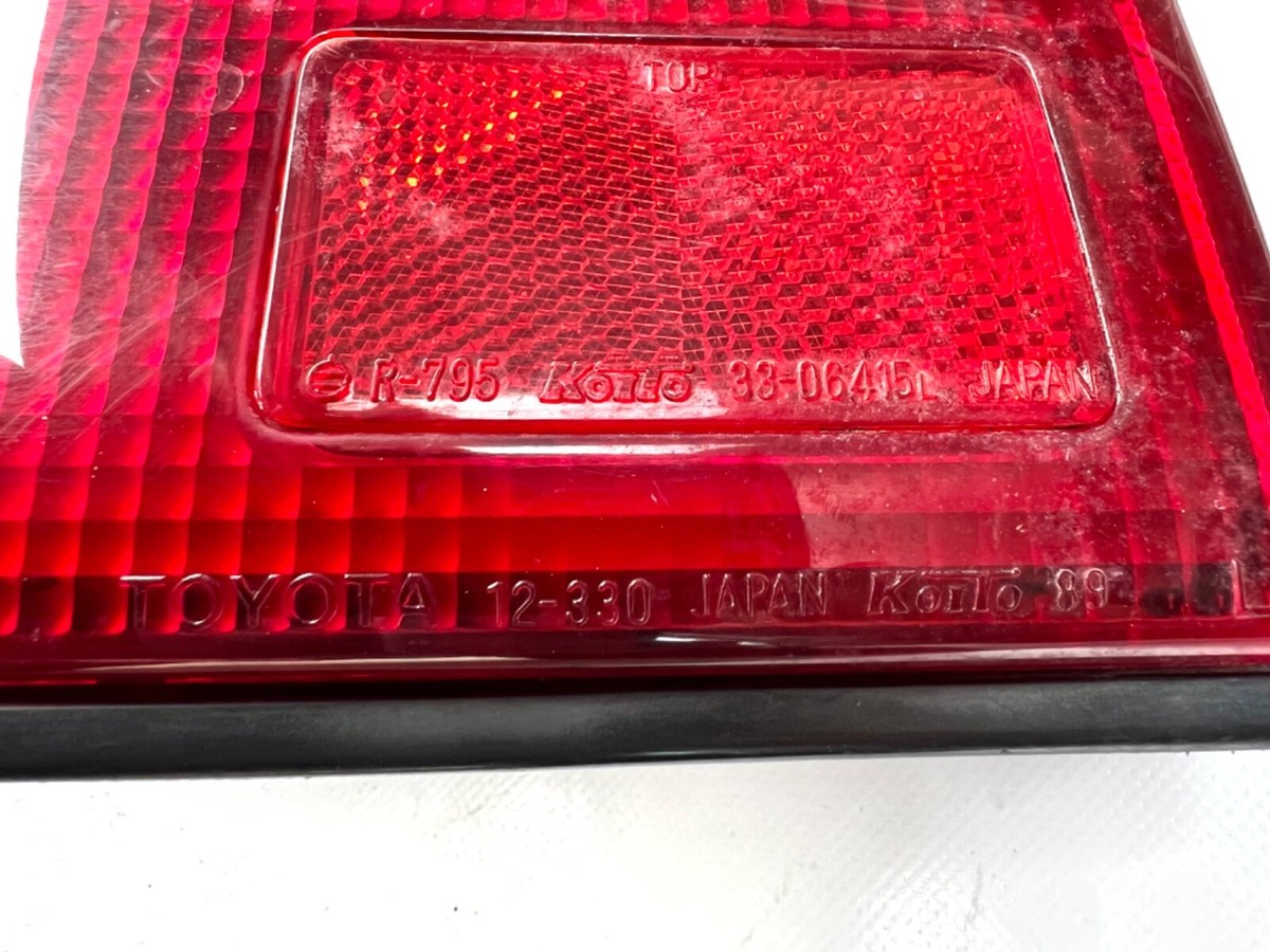 トヨタ AE91 カローラFX 後期左テール12-330 Toyota Corolla AE91 AE90 Rear Light Left Side Toyota 12-330 Koito