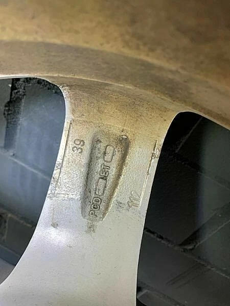 VW ENZO Komplettrad Satz Winterreifen, 7J x 17" ET39 mit 205/50 ca.7,5 mm - Bild 2 von 4