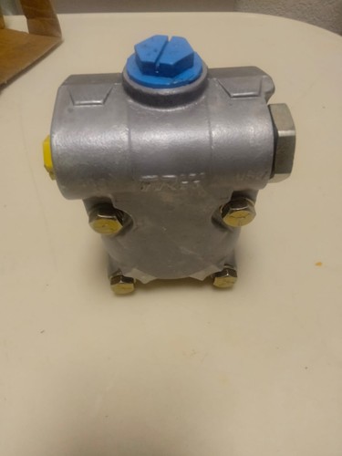 FREIGHTLINER PS362815L103 POWER STEERING PUMP 14-12681-006 / 14-16210-000 - Picture 9 of 10
