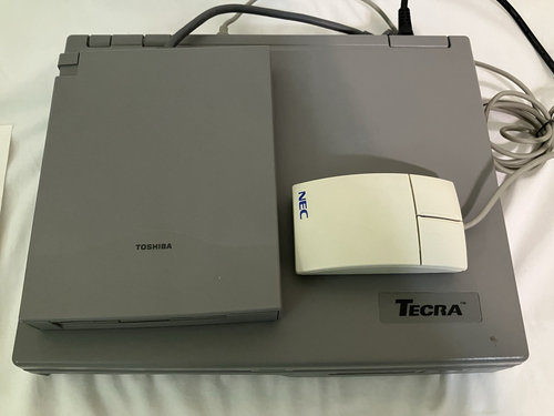 Toshiba Tecra 510CDT Bundle NeXTStep 3.3, External Floppy, Carry Case - Afbeelding 2 van 11