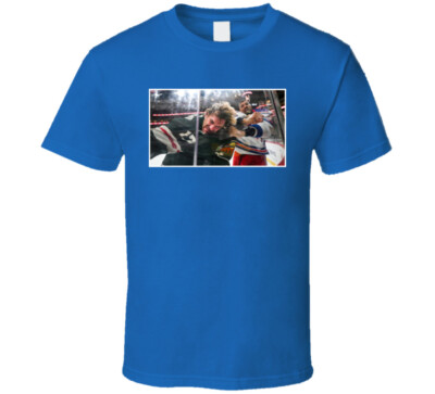 Ryan Reaves Fighting Marcus Foligno Photo Blue T Shirt