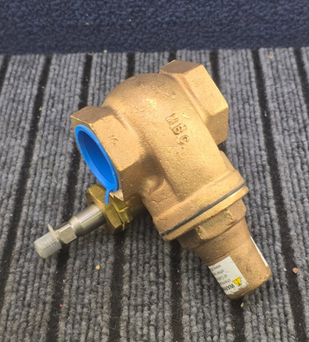 Morrison Bros 438 Brass Quick Closing Gate Valve 1-1/4" Female NPT, 200 psi WOG