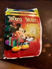 Once Upon A Christmas Pluto McDonalds Toy Walt Disney Gold Collection 2000