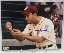 TOM HANKS AUTO PHOTO 8x10 BECKETT Authentic Signed Movie A LEAGUE OF THEIR OWN