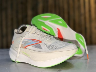 Brooks Hyperion Max 2 Womens 8 B White Green Running Shoes 1204551B182