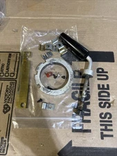 DeWalt Contractors Power Shop 7790 12” Radial Arm Miter Clamp Handle Parts Lot