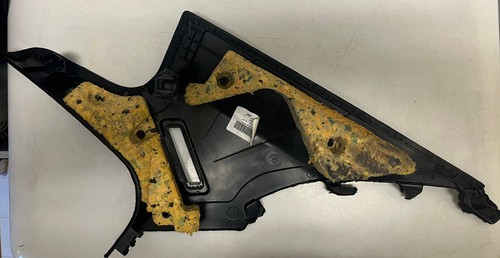 2008 - 2011 MERCEDES C300 W204 REAR LEFT C PILLAR UPPER QUARTER TRIM COVER OEM - Picture 4 of 6