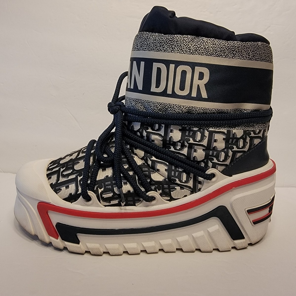 クリスチャンディオール　スノーボール Christian Dior Black Snow Ski Boots | Tokyo Roses Vintage