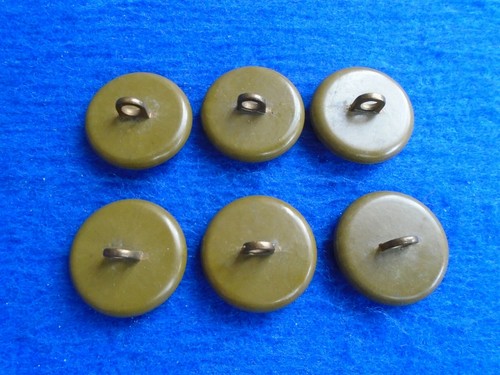 6 X WWII GENERAL SERVICE CORPS 24MM ECONOMY PLASTIC BUTTONS - Picture 3 of 3