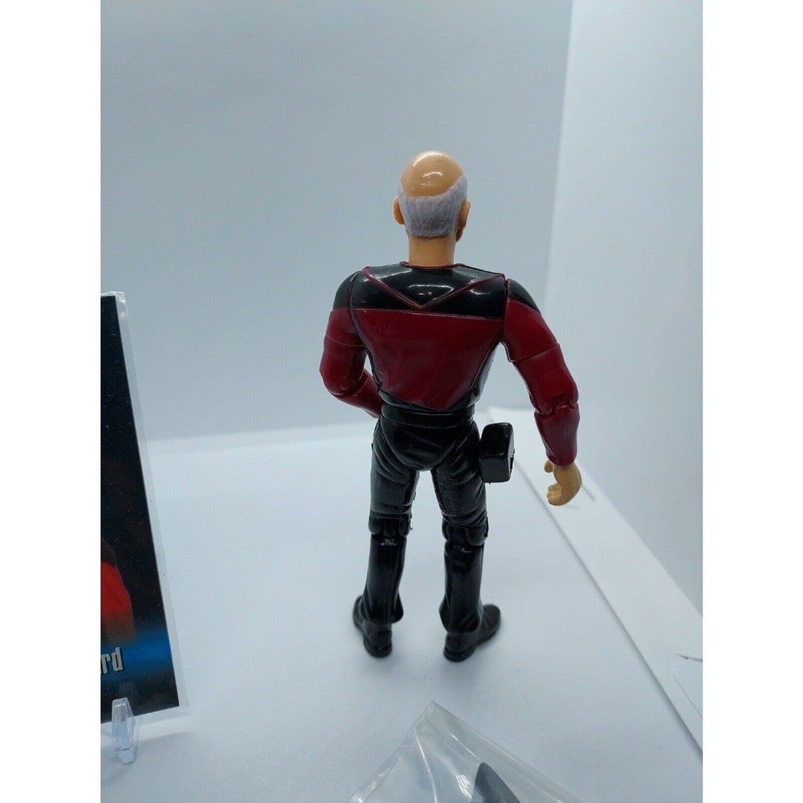 Star Trek Captain Jean-Luc Picard 1993 Action Figure Playmates Loose with Card