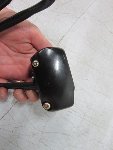 Kymco Left Handlebar Switch Assembly 3520A-LEB5-C10 - Picture 7 of 8