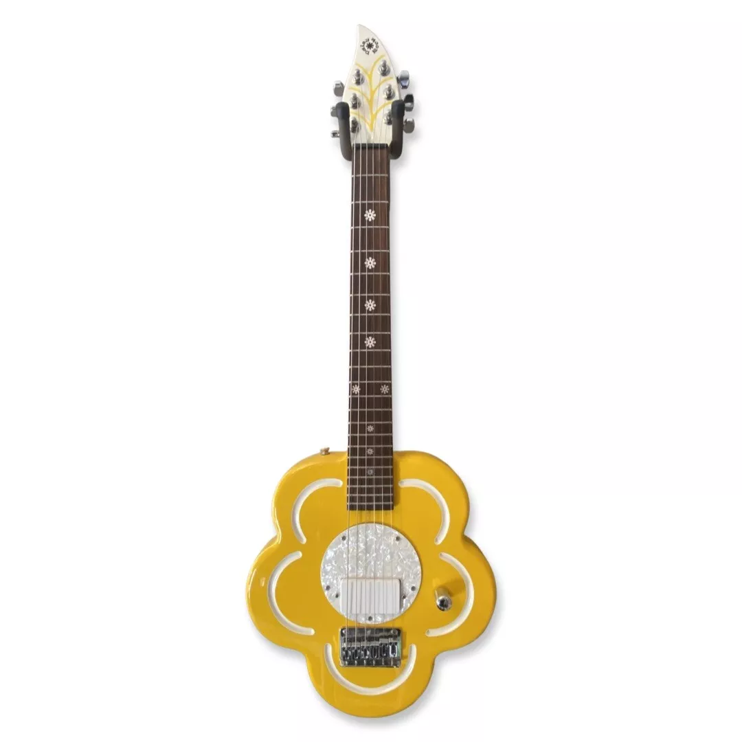 Daisy Rock Flower Child Yellow Daisy Short Scale Guitar
