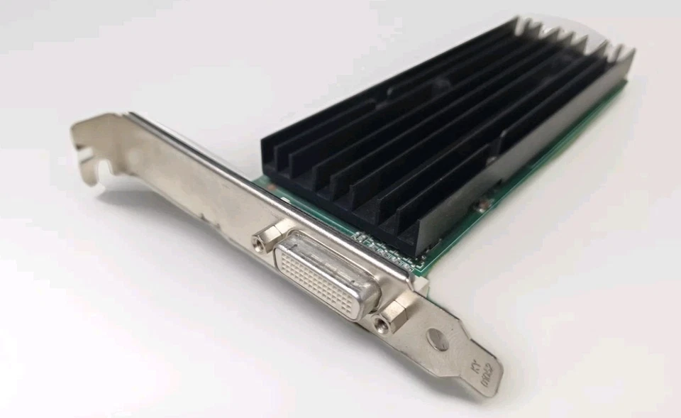 NVIDIA Quadro NVS 290 PCI-E DMS-59 Carte Graphique Passive Testée OEM - Photo 1/4