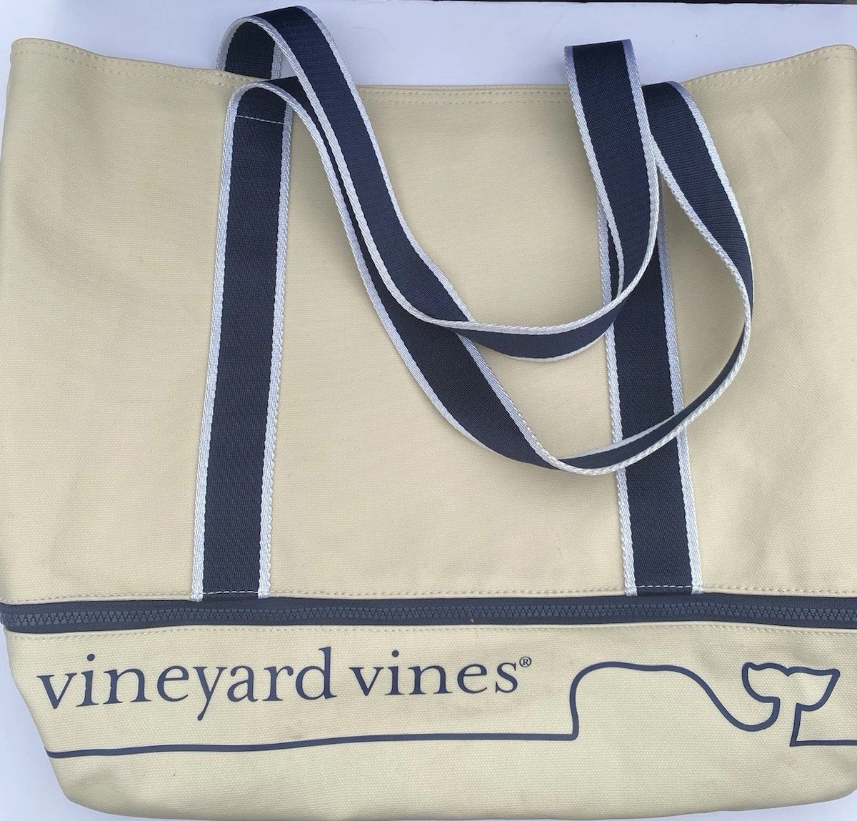 Vineyard Vines Target Whale Beach Pool Tote Bag Cooler Cream
