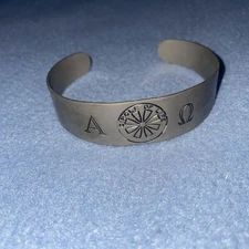 VTG 7” Circle of Life Silver Tone Band Cuff Bracelet RF Simons 1973 Jan 22 Omega