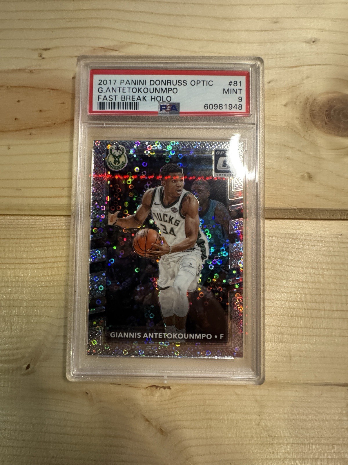 2017-18 Panini Donruss Optic - Giannis Antetokounmpo #81 Fast Break Holo Prizm
