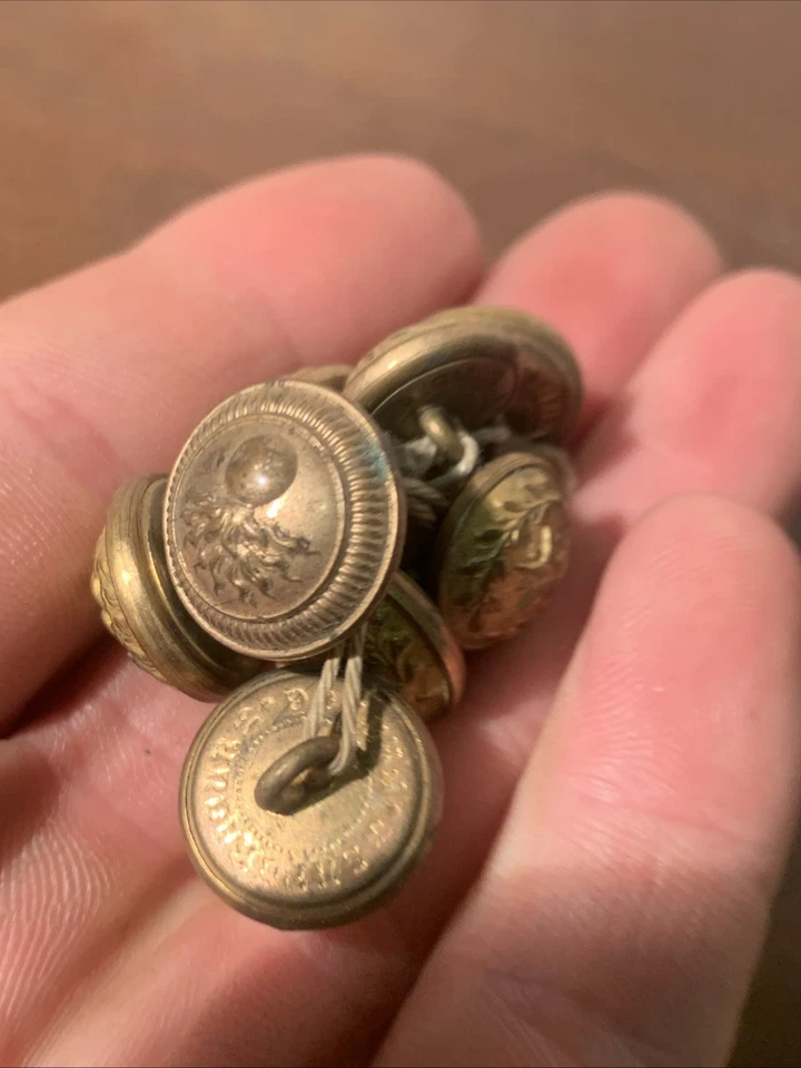 Ancien Bouton Militaria Collection Uniforme - Photo 2/4