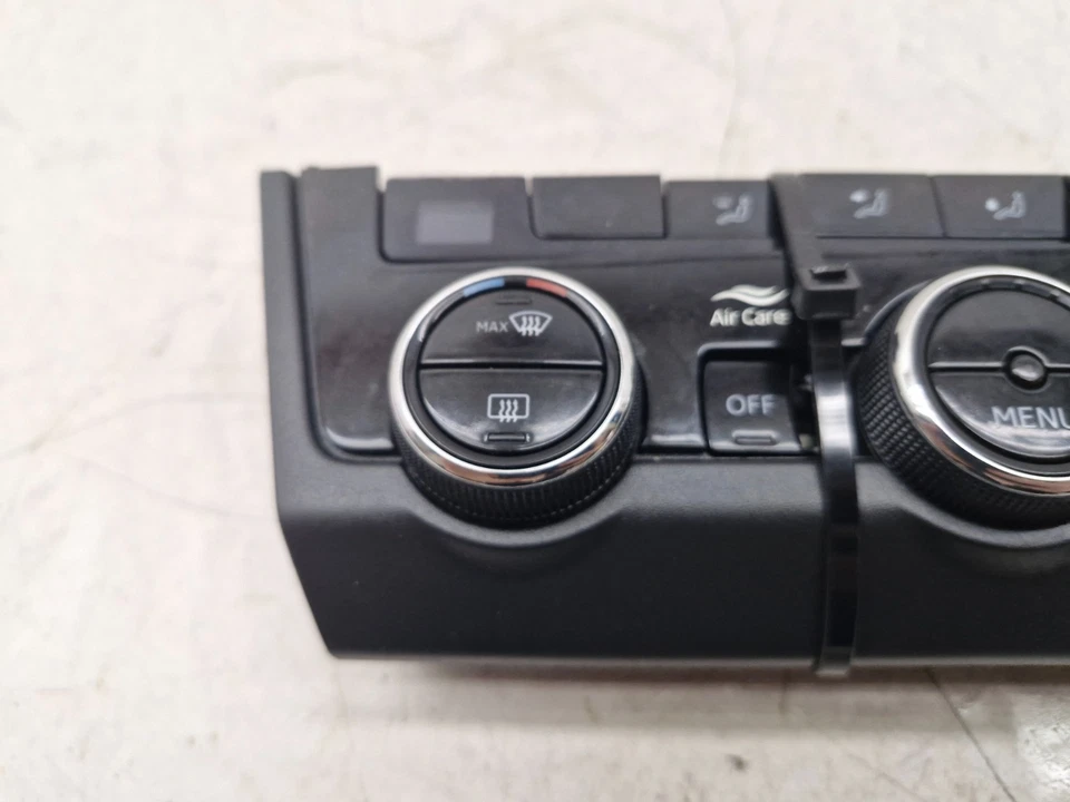 2019 Skoda Octavia MK3 5E A/C Heater Climate Control Panel Switch 5E0907044AP - Image 3 of 4