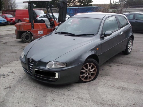 Alfa Romeo 147 Left Passenger N/S Rear Hub Stub With Abs Mk1 1.6 Petrol 2000-11B - Picture 3 of 3