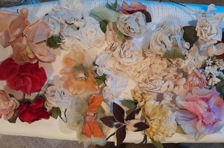 Vtg. Millinery Flowers Lot of 22 Glorious Velvet Silk Chiffon Roses Leaves Etc.