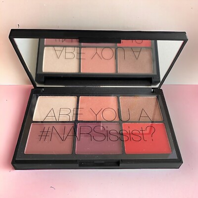 Narsissist Cheek Palette Unfiltered I Watch Me Takeover Chic Out There Me First