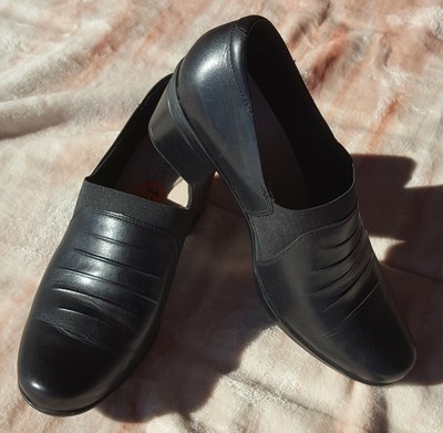 clarks comfort collection