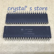 1PCS MC6808P DIP-40 8-BIT MCUS, 8-BIT PERIPHERALS