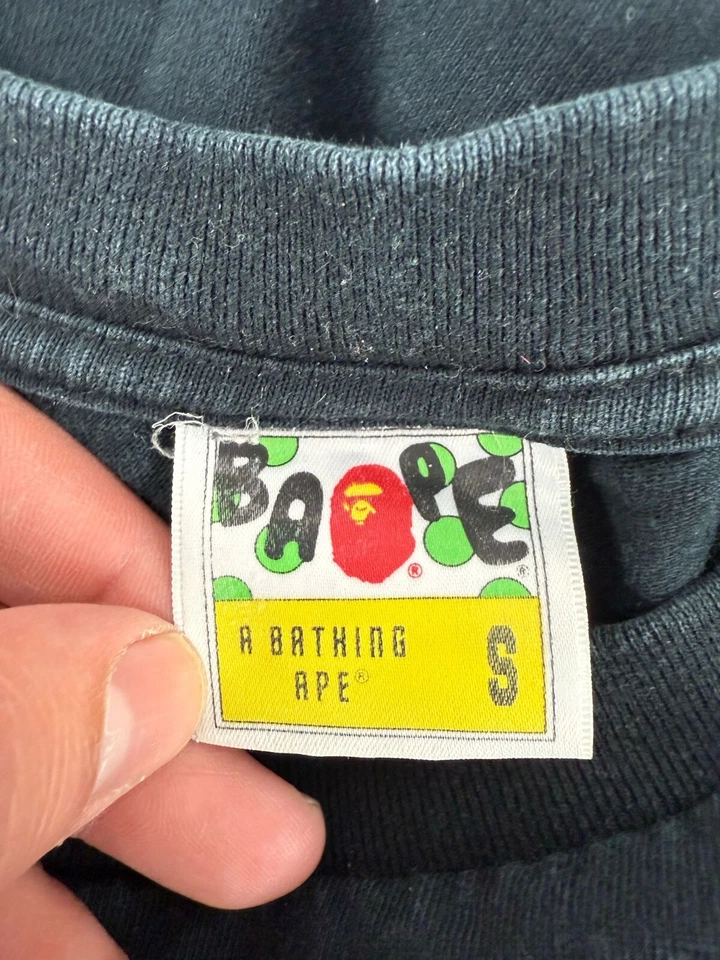 A Bathing Ape BAPE MENS 1ST CAMO KANJI LOGO TEE T-SHIRT SIZE S - Image 4 of 4