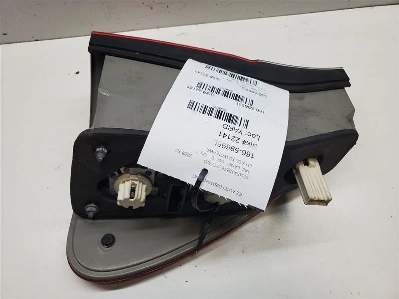 2004-2006, BMW X5, luz trasera del conductor cuarto de panel montado, 3,0 L, n.º de parte: 63217164473 Foto 3 de 4