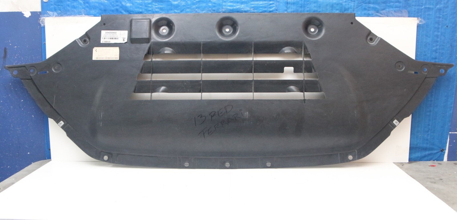 ✅ 2009-2014 Ferrari California Underbody Splash shield OEM Tray Engine 082333900
