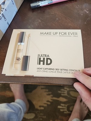Make Up For Ever Ultra HD Light Capturing Self-Setting Concealer Sample Card New