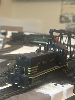 #ad #ad HO Scale Life Like Proto 2000 Northern Pacific SW9 1200 # 135 Switcher Loco $69.00