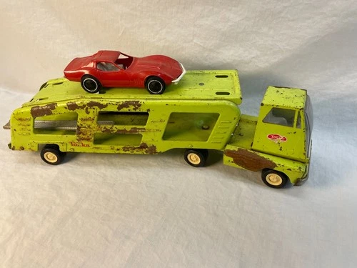 Vintage 1970's Tonka Car Carrier/Hauler 18" pressed steel w/ one red plastic car