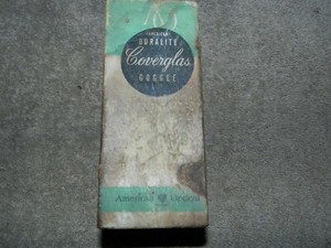 VTG AMERICAN OPTICAL DURALITE COVERGLAS WELDING  GOGGLES. & Lenses IN BOX . 