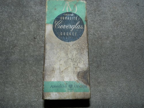 VTG AMERICAN OPTICAL DURALITE COVERGLAS WELDING  GOGGLES. & Lenses IN BOX . 