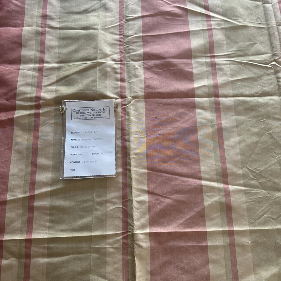 Christopher Norman Tela de Seda Chambord Tafetán Oro Granate Lg Panel de Sala de Exposición Foto 2 de 4