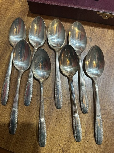 WALLACE BROTHERS SILVER Plate AA Flatware SHARON Pattern 1926 32 Piece Box Cert - Picture 8 of 19