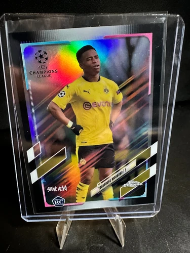 2021 Topps Chrome Youssoufa Moukoko #55 Aoki Neon Future /99 