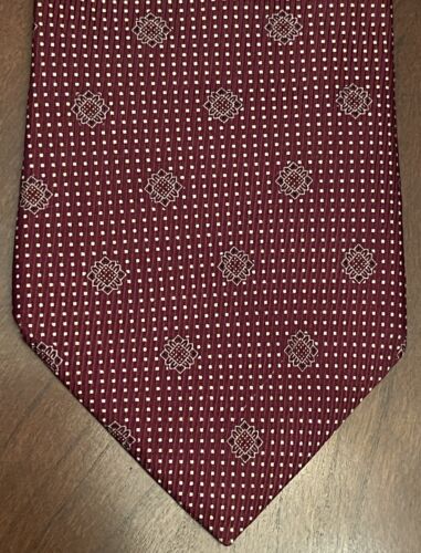 Vintage Nautica Burgundy 100% Imported Silk Men’s Neck Tie Made In Costa Rica