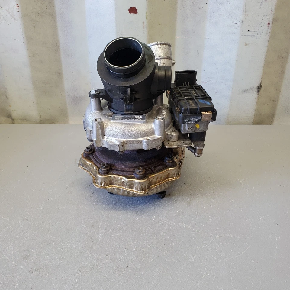 Porsche Cayenne 2013-2016 3,0 L turbo motor diésel turbocompresor montaje Foto 2 de 4