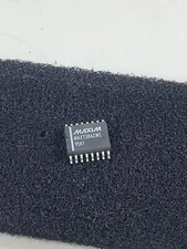 MAX738ACWE - MAXIM - Integrated Switching Voltage Regulators