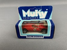 RARO Muky 1/64 Diecast Lancia 3000 MCR #28 Rojo con Ala Bronceada Nuevo en Caja Tarjeta Sin Perforar