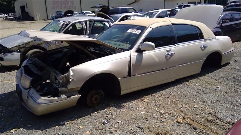 Driver Rear Door Glass 117.7" Wb Fits 99-11 LINCOLN & TOWN CAR 710926 - Image 2 of 4