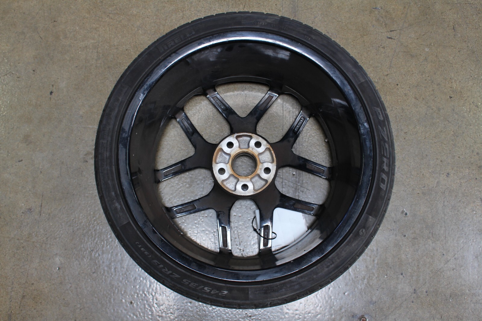 Lamborghini Huracan, LP 580, Front Wheel, Used, P/N 4T0601017AQ