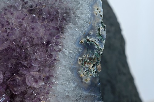 Geoda de amatista natural grande 42 lb catedral racimo de cristal muestra curación - Imagen 16 de 21