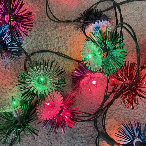 Vintage Christmas Light Set - Noma? Tinsel Plastic Stars - Picture 3 of 14