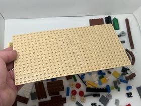 LEGO SpongeBob SquarePants Krusty Krab 3825 Mostly Complete.. READ Description