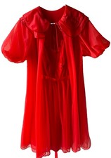 1960 s Vanity Fair Red Peignoir Set Size 34 Old Hollywood Glam Nylon MCM Chiffon